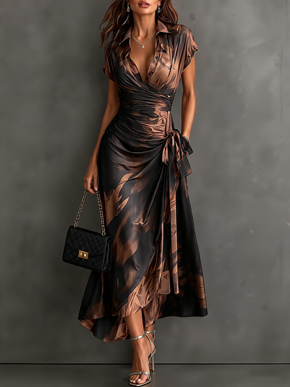 Chloé - Robe Midi Cache-Cœur Marron et Noire à Imprimé Abstrait et Ourlet Volanté