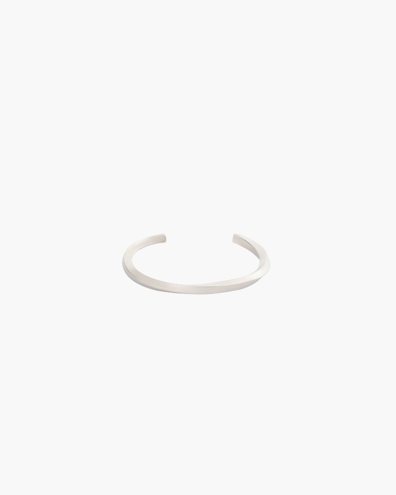 Camille Sculpted Cuff