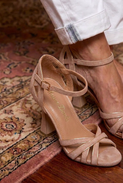 Victoria Slim Patchwork Pumps